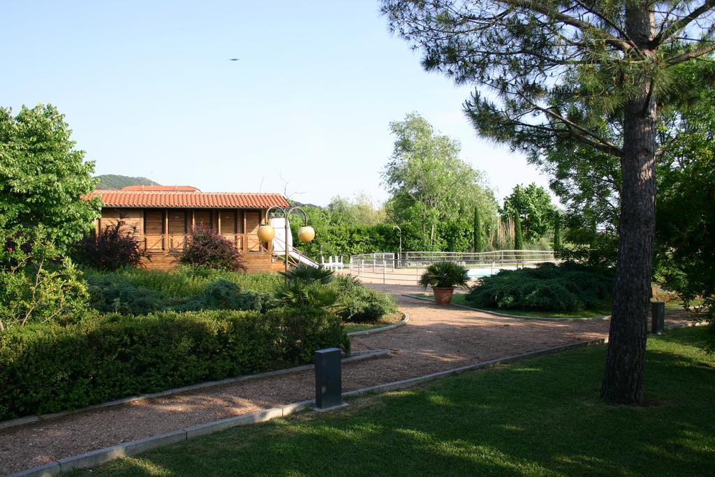 Hotel Le Rotonde Massaciuccoli Ngoại thất bức ảnh