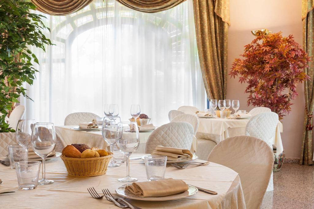 Hotel Le Rotonde Massaciuccoli Ngoại thất bức ảnh
