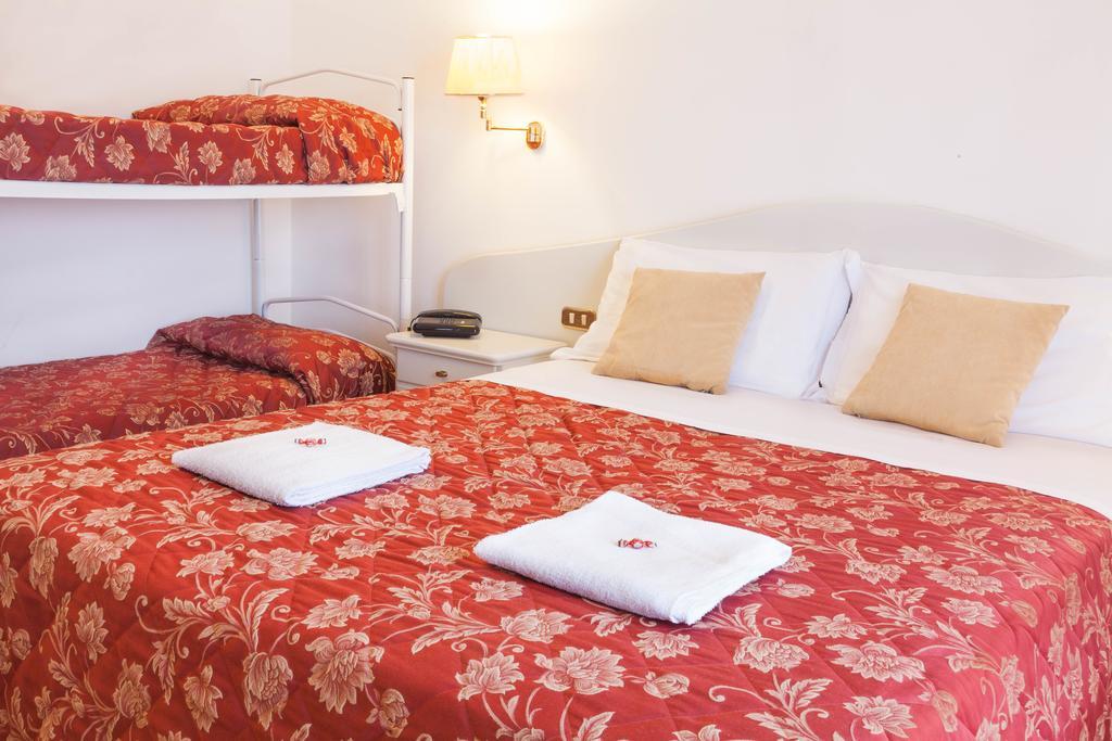 Hotel Le Rotonde Massaciuccoli Ngoại thất bức ảnh
