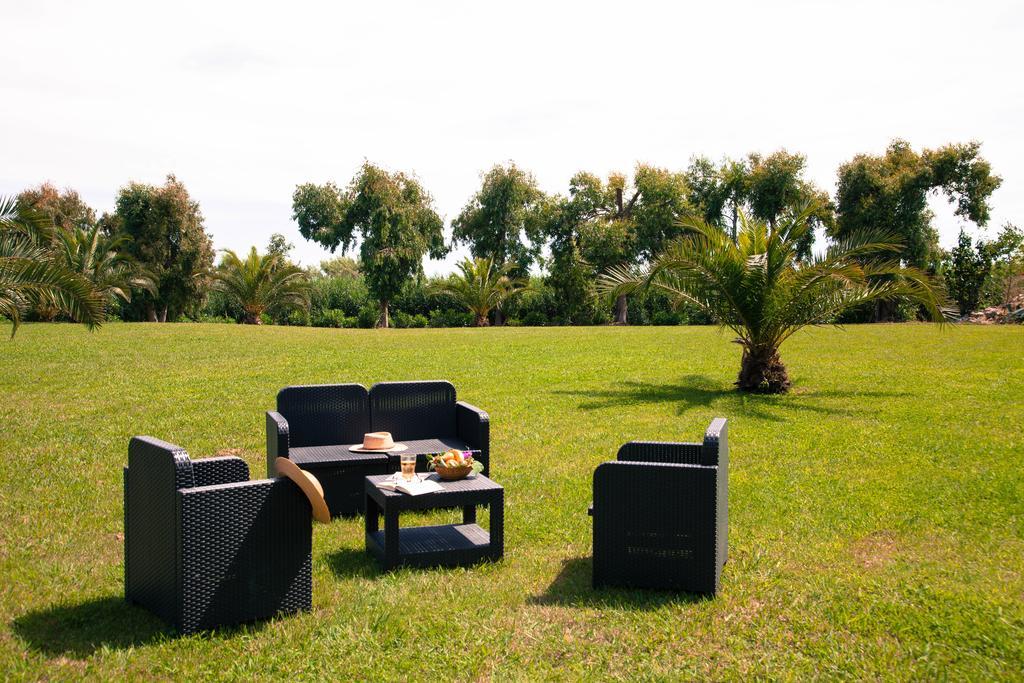 Hotel Le Rotonde Massaciuccoli Ngoại thất bức ảnh